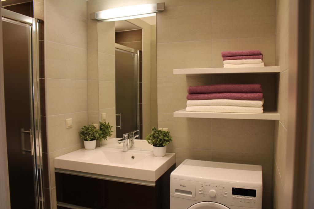Olive Apartman Sarvar Ruang foto